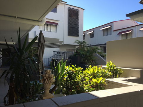 Coolum Beach Resort - Accommodation Brunswick Heads 2