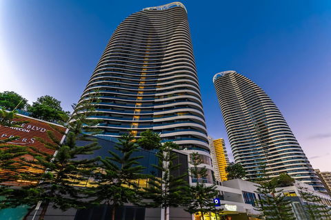 Peppers Broadbeach - Accommodation Brunswick Heads 3