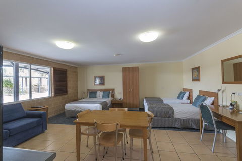 Windmill Motel And Events Centre - Accommodation Brunswick Heads 7