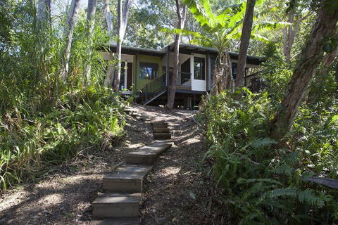 Eumarella Shores Noosa Lake Retreat - Accommodation Brunswick Heads 5