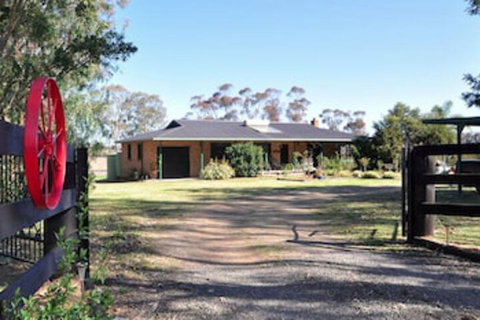 Talga Vines Vineyard Escape - Accommodation Brunswick Heads 0