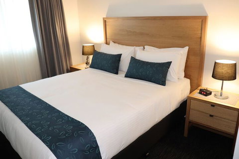 Fawkner Executive Suites & Serviced Apartments - Accommodation Brunswick Heads 4