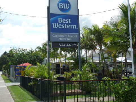 Caboolture Central Motor Inn, SureStay Collection By BW - Accommodation Brunswick Heads 0
