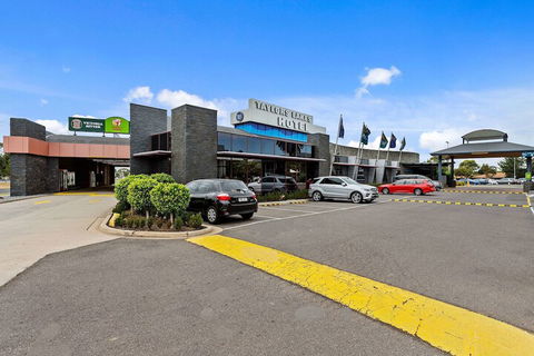 Quality Hotel Taylors Lakes - Accommodation Brunswick Heads 5