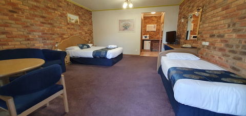 Pines Country Club Motor Inn - Accommodation Brunswick Heads 5