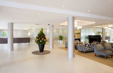 Holiday Inn Parramatta, An IHG Hotel - Accommodation Brunswick Heads 4