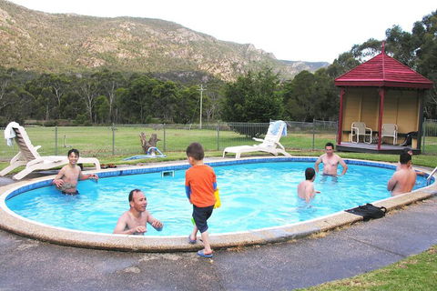 The Grampians Motel & The Views Restaurant - Accommodation Brunswick Heads 2