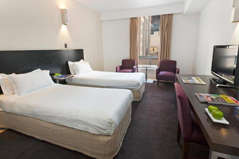 Hotel Causeway - Accommodation Brunswick Heads 3