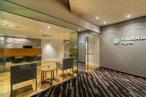 Four Seasons Hotel Sydney - Accommodation Brunswick Heads 3
