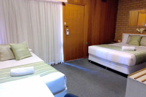 Country Home Motor Inn - Accommodation Brunswick Heads 4