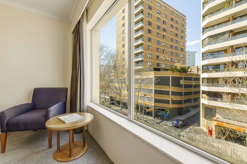 Holiday Inn Potts Point Sydney, An IHG Hotel - Accommodation Brunswick Heads 6