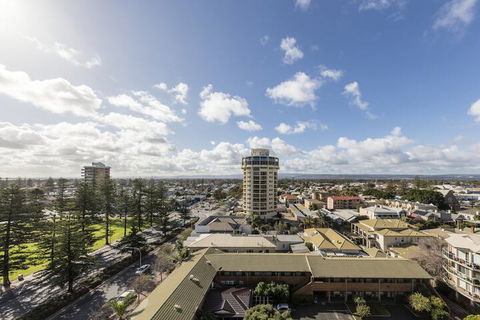 Oaks Glenelg Liberty Suites - Accommodation Brunswick Heads 3