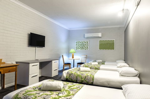 Country Motel Ipswich - Accommodation Brunswick Heads 6
