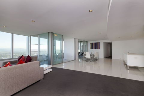 Q1 Resort & Spa - Accommodation Brunswick Heads 3