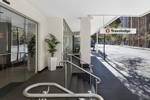 Travelodge Hotel Sydney Wynyard - Accommodation Brunswick Heads 1