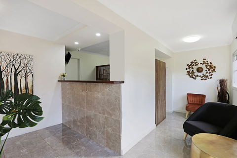 Tudor Motor Inn Warrnambool - Accommodation Brunswick Heads 1