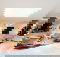 Novotel Sydney International Airport Hotel - Accommodation Brunswick Heads