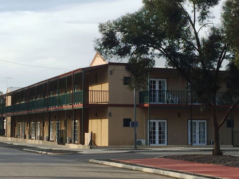 The Nosh & Nod - Howick Street - Accommodation Brunswick Heads 1
