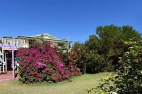 Le Grand Chateau - Accommodation Brunswick Heads 0