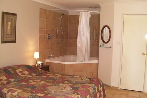 The Nosh & Nod - Avon Terrace - Accommodation Brunswick Heads 2