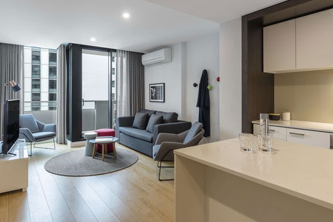 Oaks Melbourne Southbank Suites - Accommodation Brunswick Heads 4