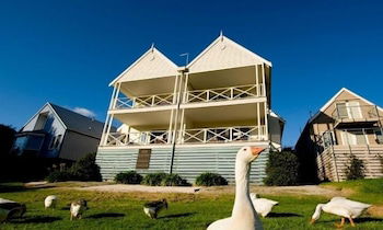 Lakeside Suites 4 - Accommodation Brunswick Heads 3