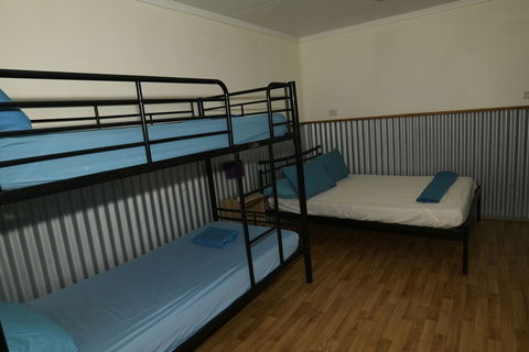 Scottys Mission Beach YHA - Accommodation Brunswick Heads 5