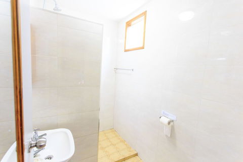 Scottys Mission Beach YHA - Accommodation Brunswick Heads 1