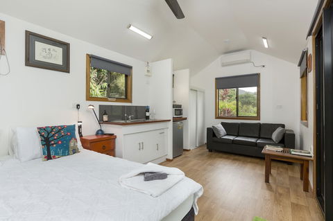 Mena Creek Flower House - Accommodation Brunswick Heads 5