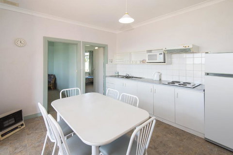 Augusta Hotel Motel - Accommodation Brunswick Heads 6