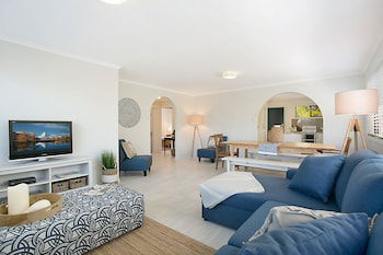 Mermaid Beach QLD Accommodation Brunswick Heads