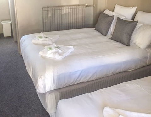 Commercial Hotel Motel Lithgow - Accommodation Brunswick Heads 2