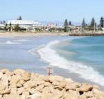 Geraldton Luxury Vacation Home with free Netflix - Accommodation Brunswick Heads