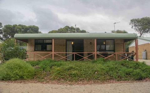 Hopetoun Motel & Chalet Village - Accommodation Brunswick Heads 1