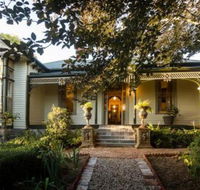 Holyrood House - Accommodation Brunswick Heads