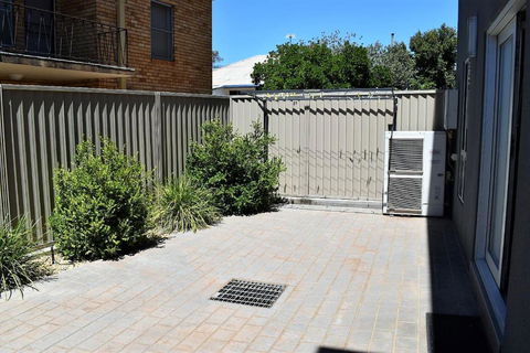 Griffith Prestige Apartments - Accommodation Brunswick Heads 5