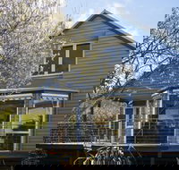Boatshed Villa Yellow Door - Accommodation Brunswick Heads