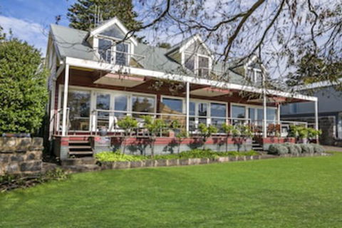 JOHANSSONS PERCH No. 3 - Accommodation Brunswick Heads 0