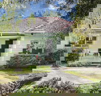 Hillside House - Accommodation Brunswick Heads