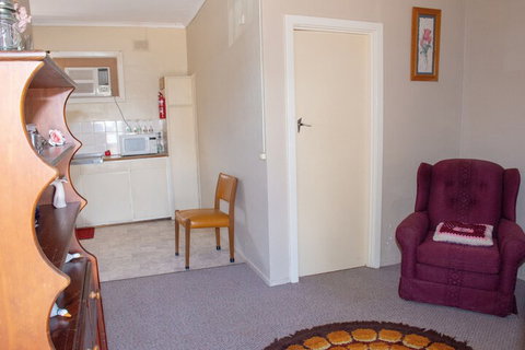 Kimba Units - Accommodation Brunswick Heads 2