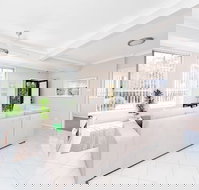 Magnolias at Fingal Bay - Accommodation Brunswick Heads