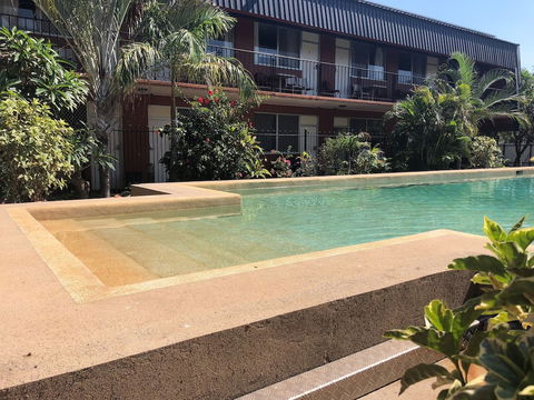 The Stuart Hotel-Motel - Accommodation Brunswick Heads 1