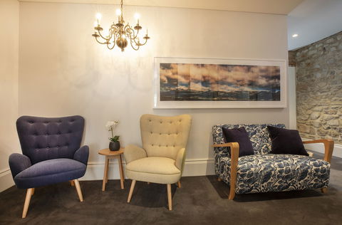The Crafers Hotel - Accommodation Brunswick Heads 2