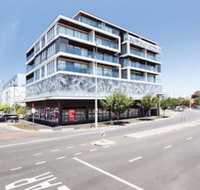 Spacious Urban Oasis in Central Location