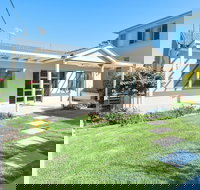 Bamboo Bay at Fingal Bay - Accommodation Brunswick Heads