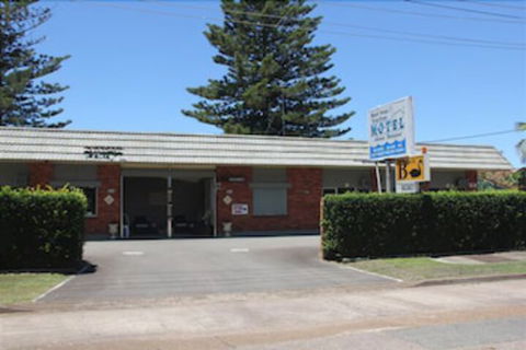 Black Swan Waterfront Motel Not Suitable For Children - Accommodation Brunswick Heads 1