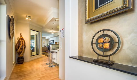 LUXE At Sanctuary Cove - Accommodation Brunswick Heads 4