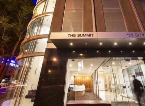 Premier Stays Melbourne - Accommodation Brunswick Heads 0