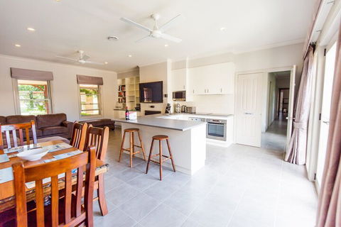 BEL MIREN DUSTY MILLER - Accommodation Brunswick Heads 2