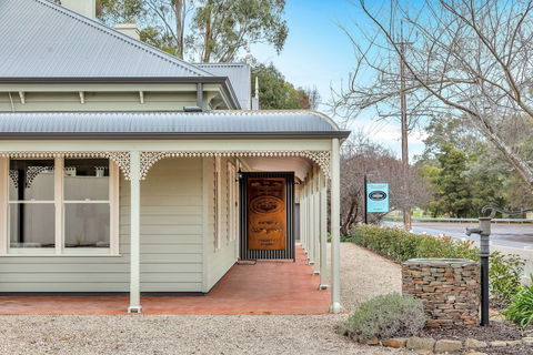 Grandview Accommodation - The Flaxley Apartments - Accommodation Brunswick Heads 1